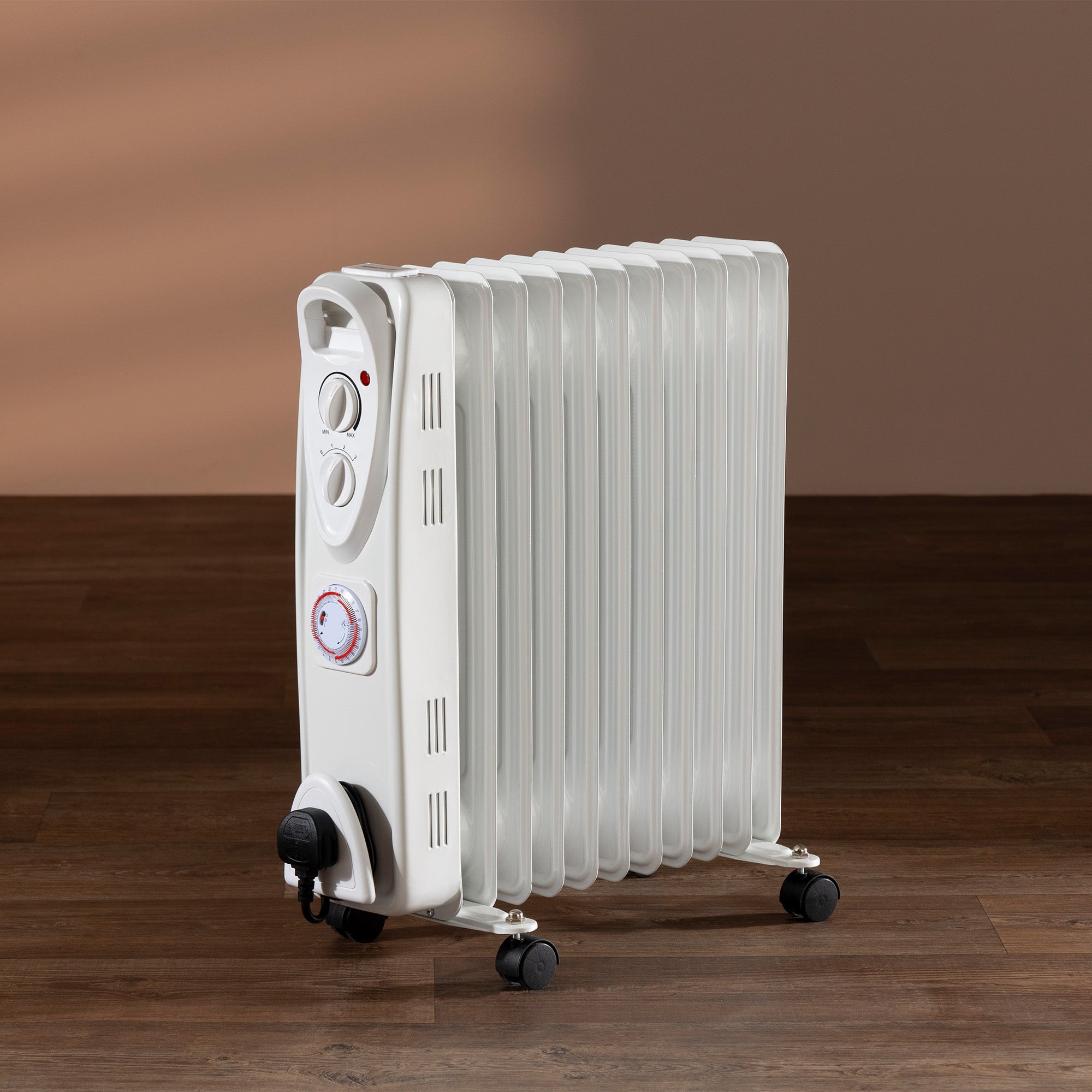 Daewoo 2500W Oil Filled Radiator with Timer & Thermostat