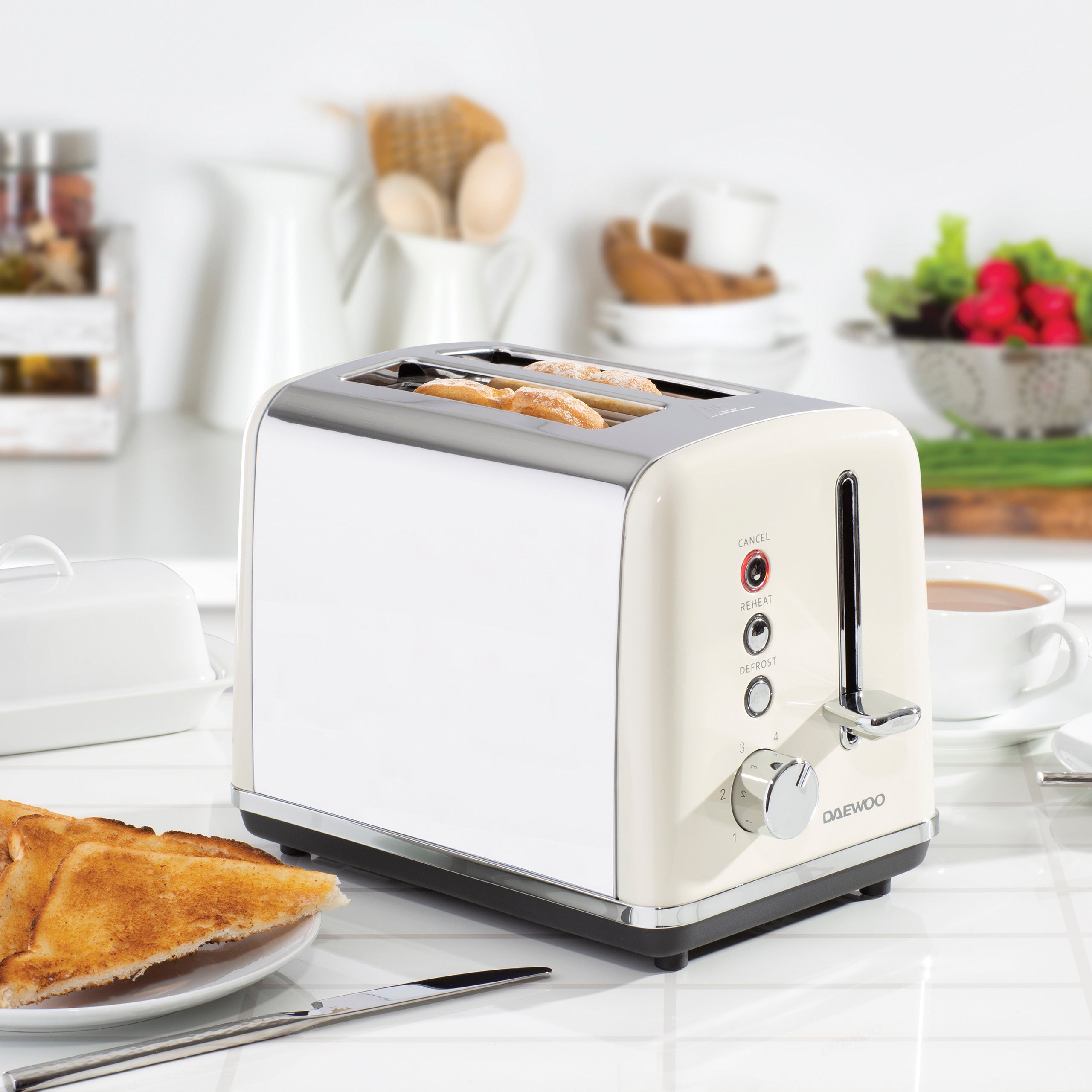 Daewoo Cream Kensington 2 Slice Toaster