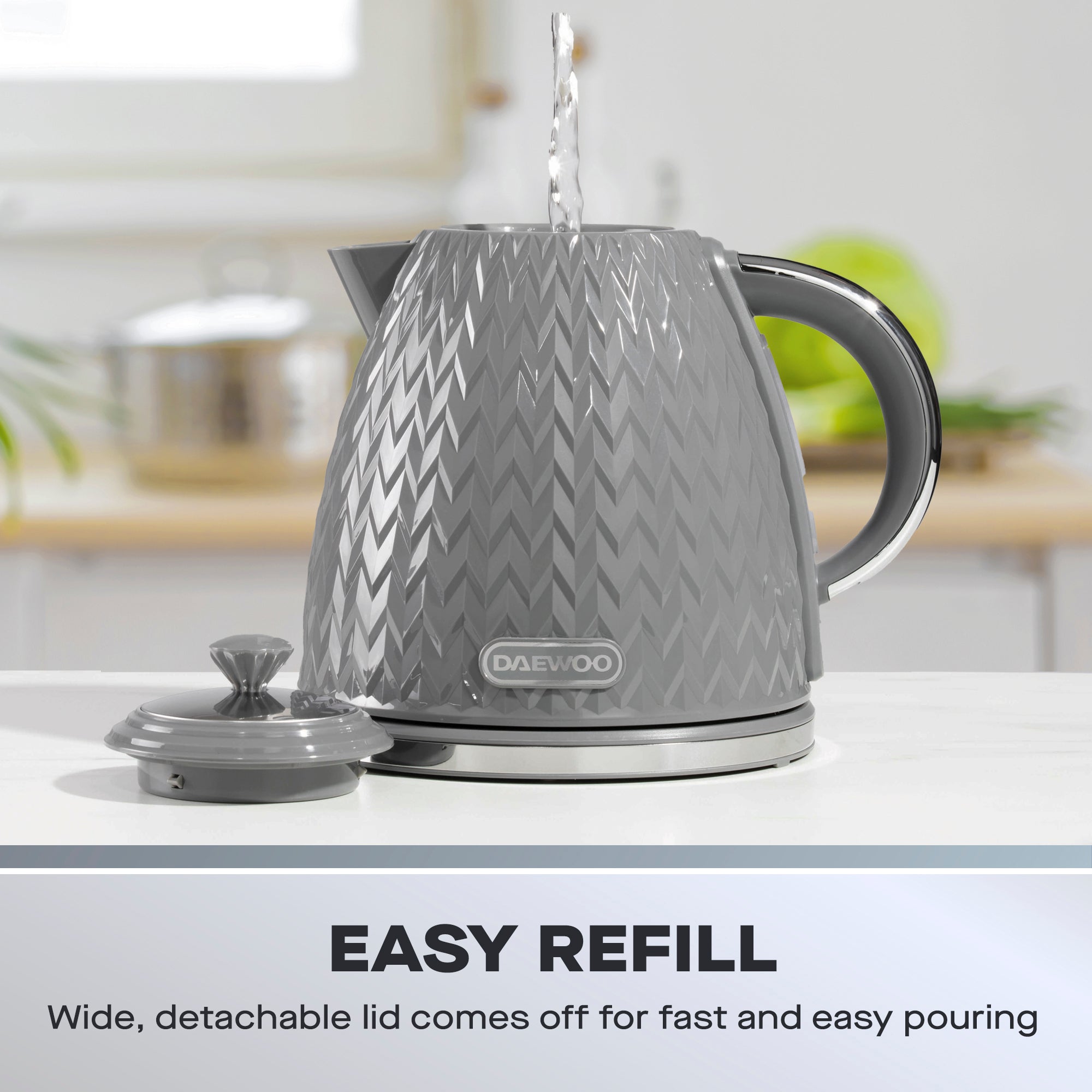 Daewoo Dark Grey Argyle Kettle & 2 Slice Toaster Set