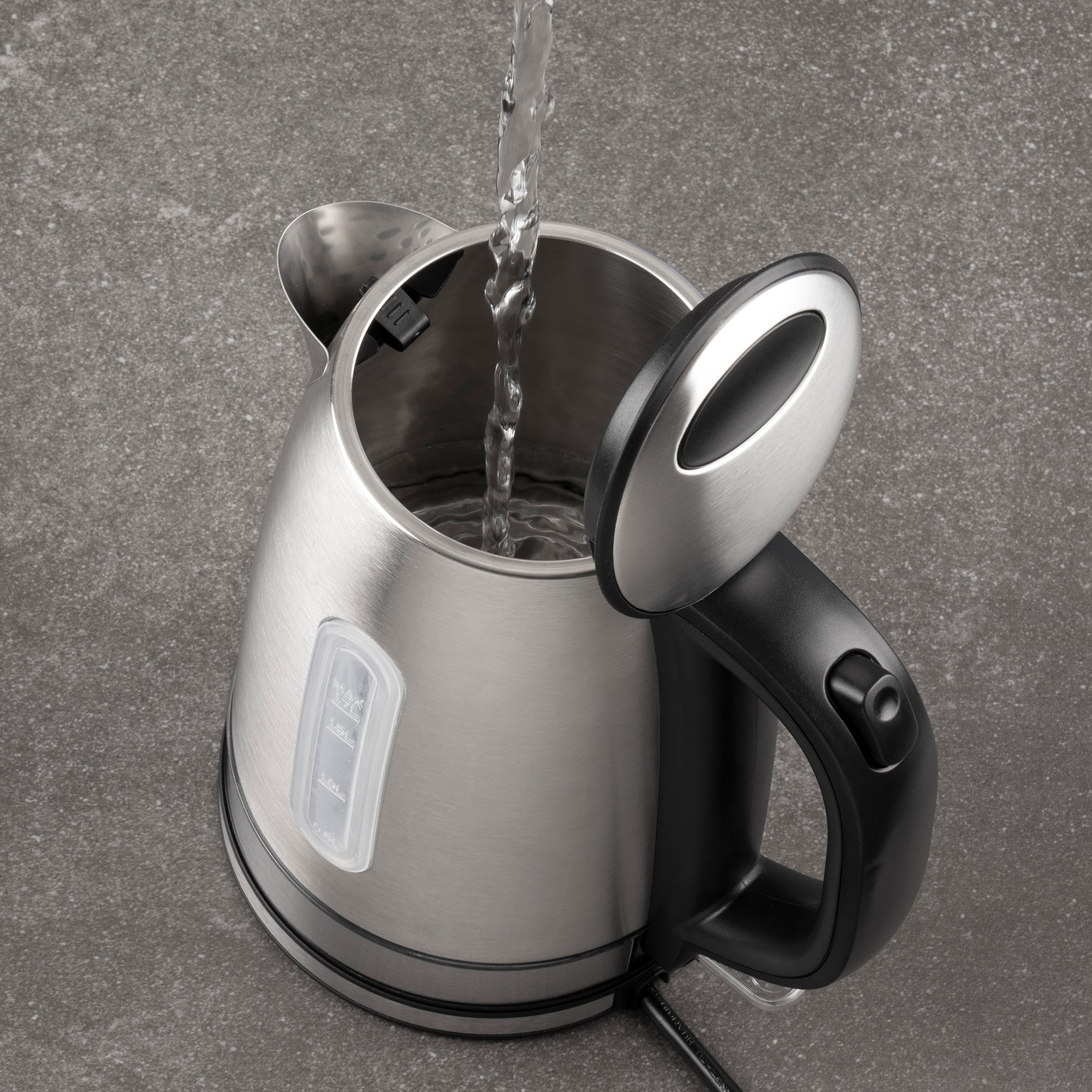 Daewoo Silver Edinburgh 1.7L Rapid Boil Kettle