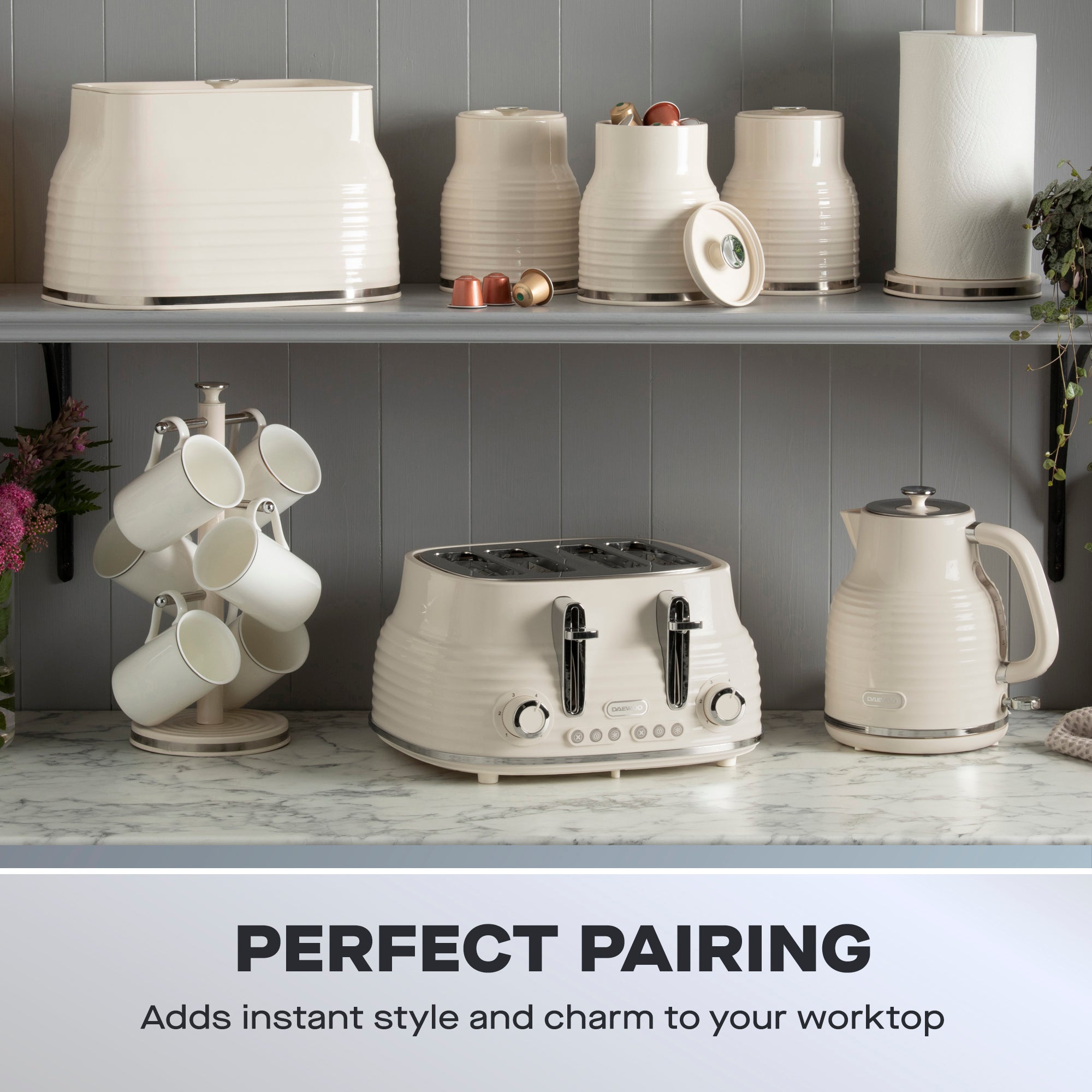 Daewoo Cream Sienna Jug Kettle & 4 Slice Toaster Set