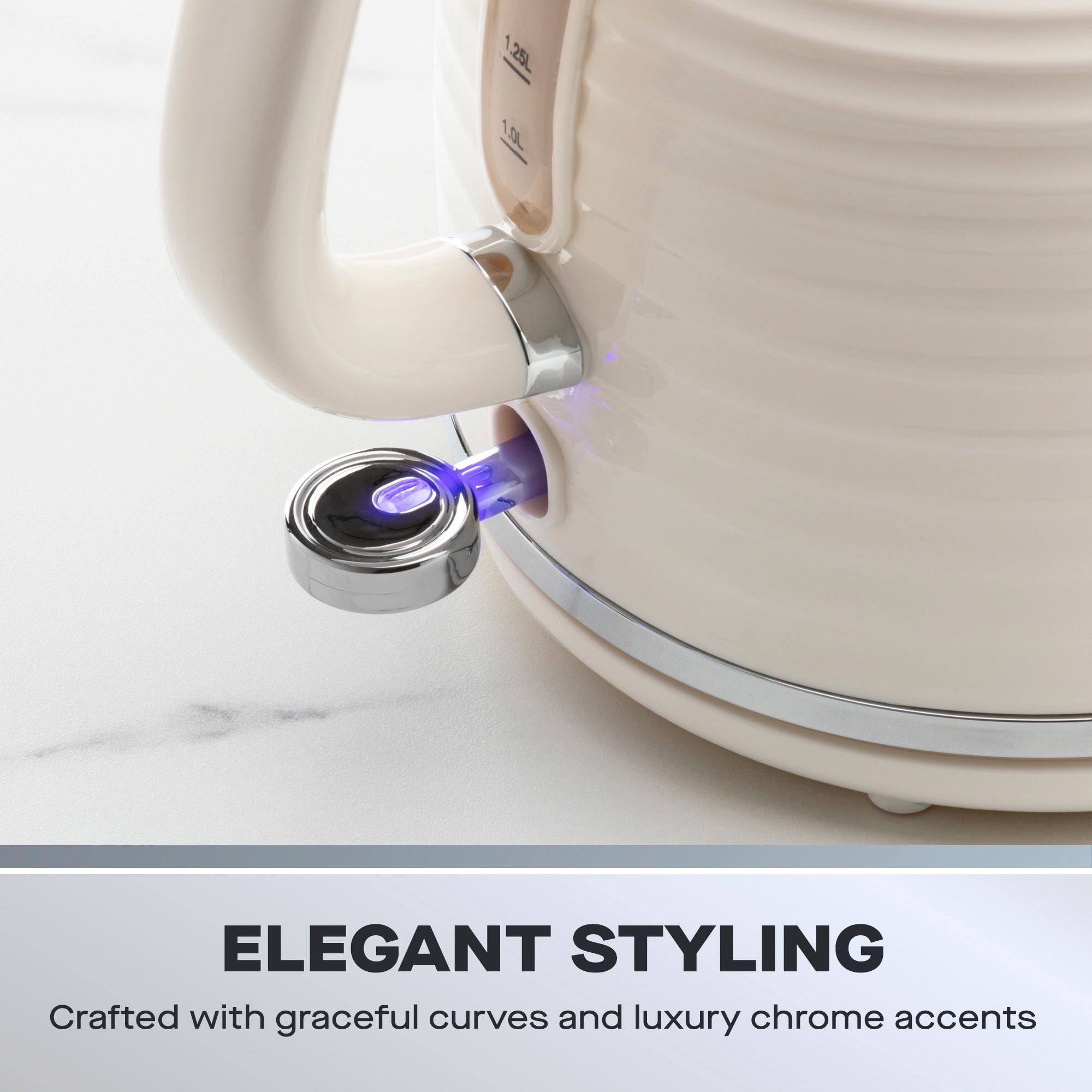 Daewoo Cream Sienna Jug Kettle & 4 Slice Toaster Set
