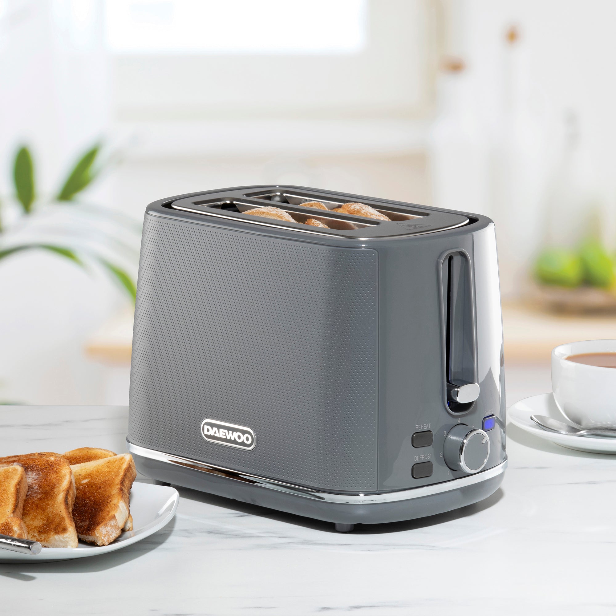 Daewoo Grey Stirling 2 Slice Toaster