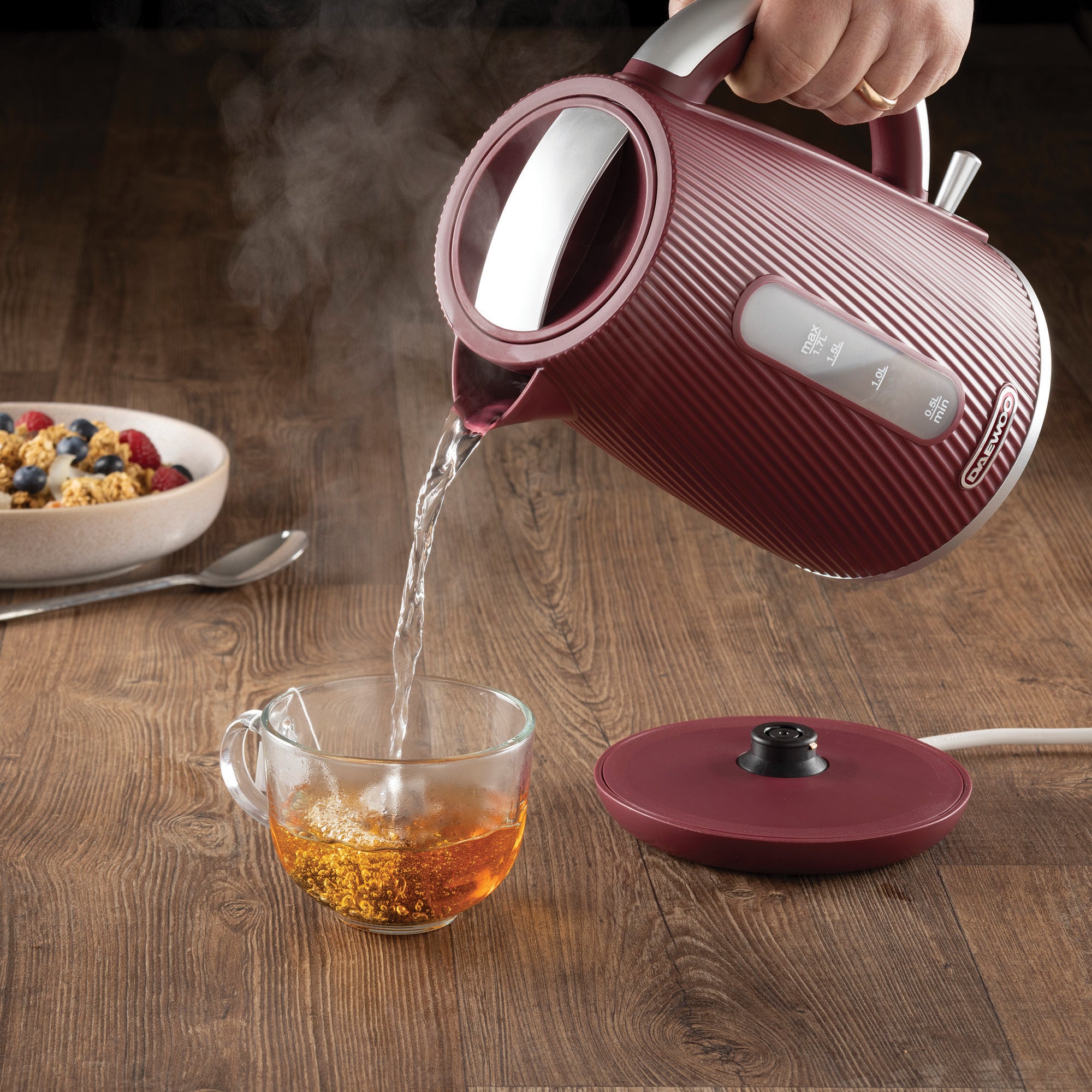Daewoo Ruby Cascade 1.7L Jug Kettle