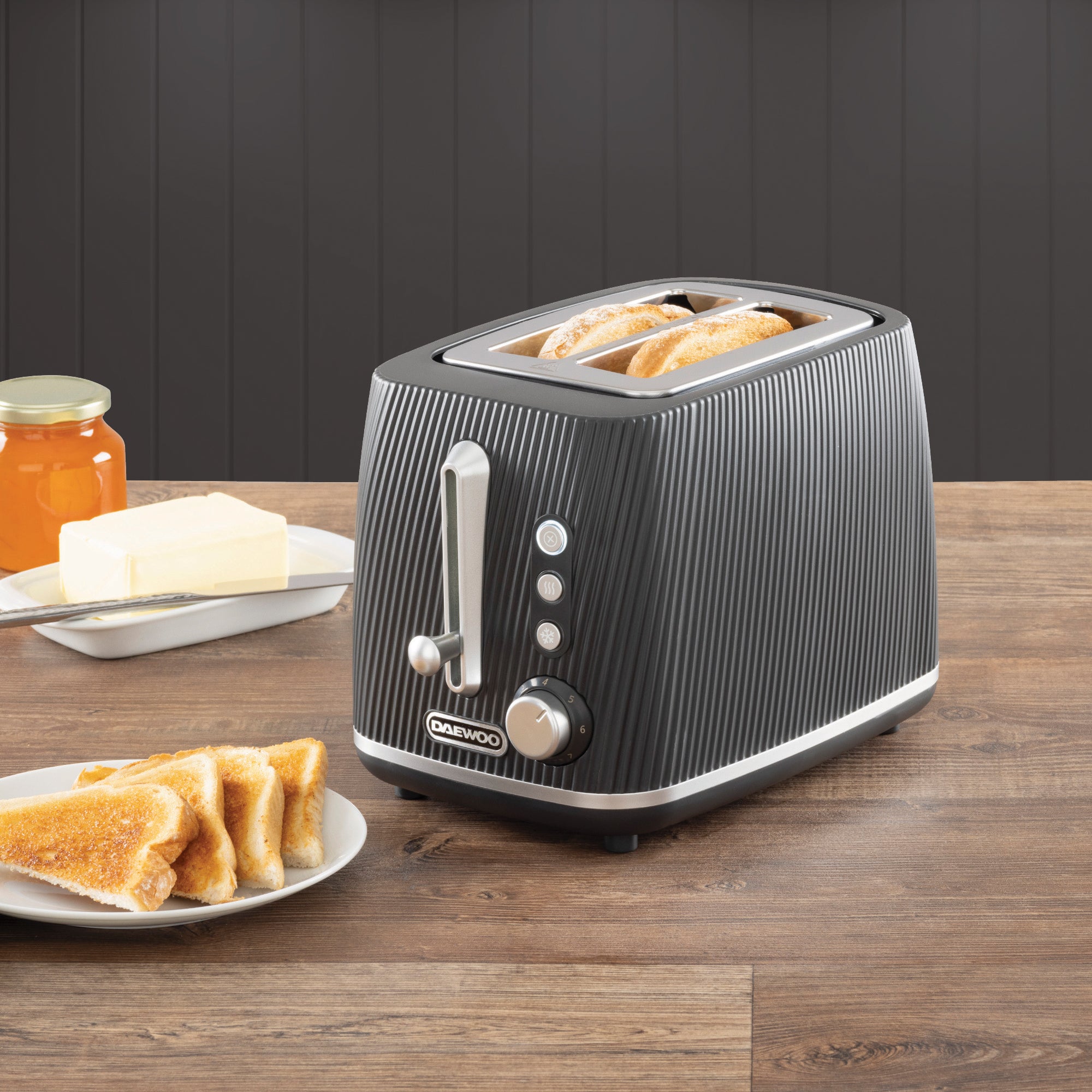 Daewoo Black Cascade 2 Slice Toaster