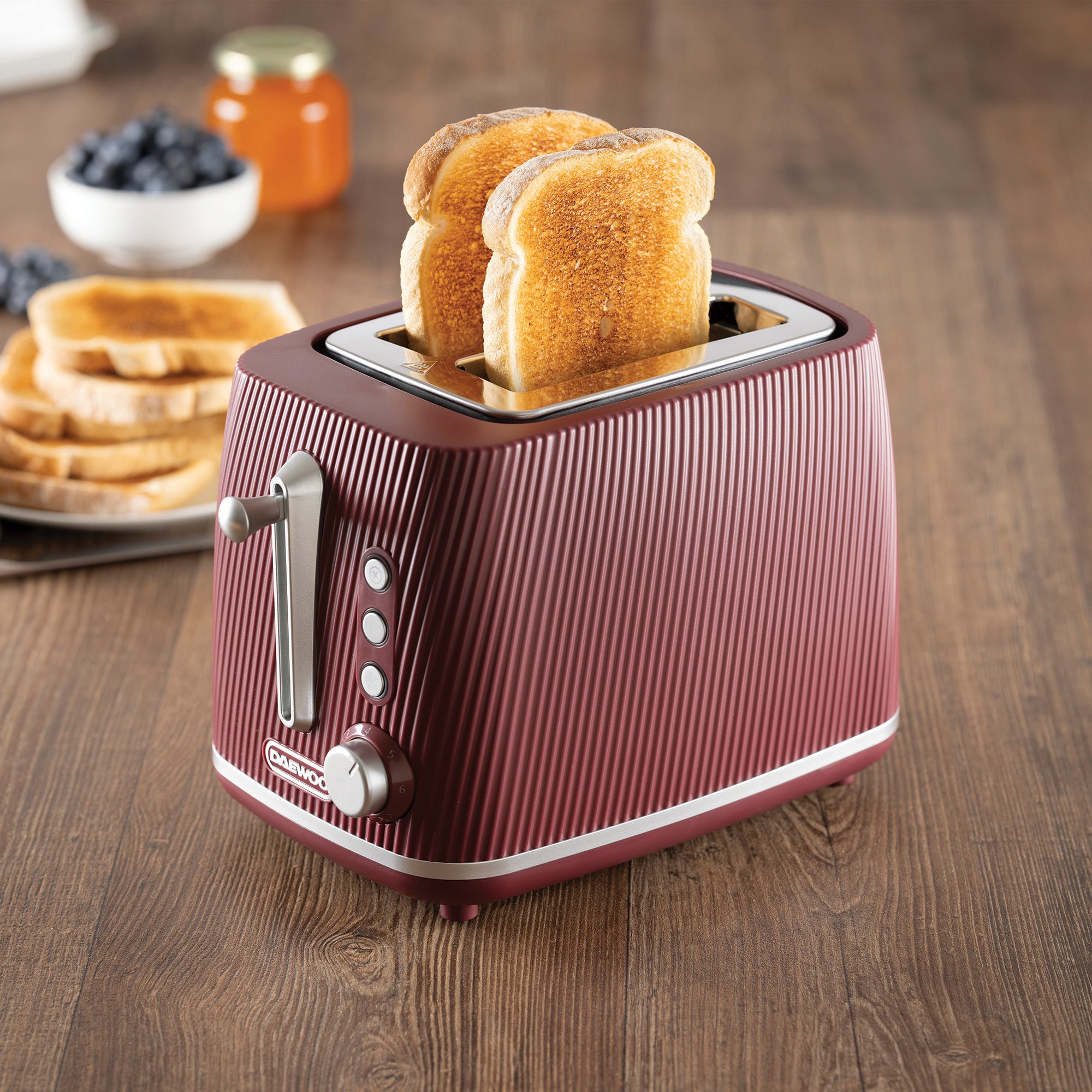 Daewoo Ruby Red Cascade 2 Slice Toaster