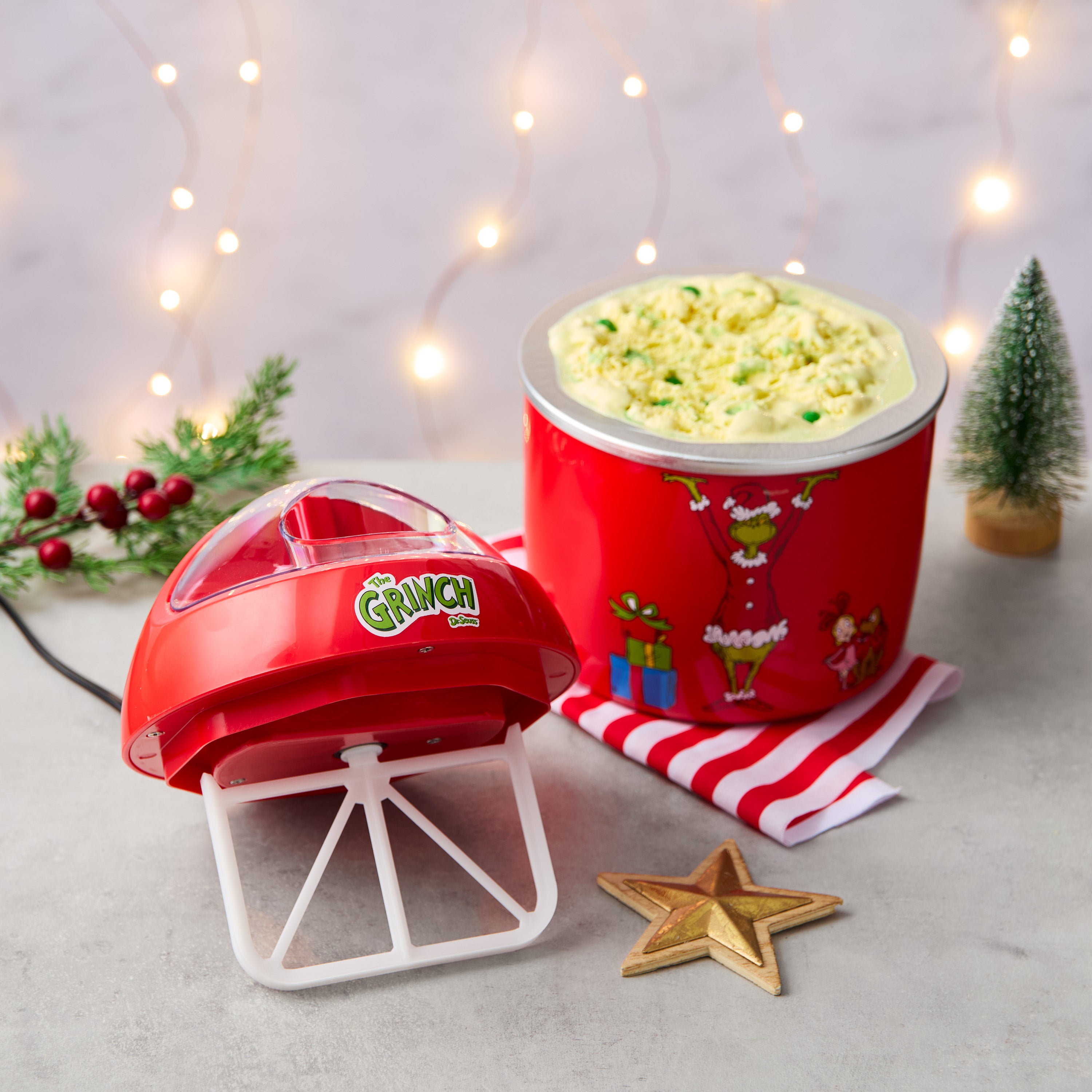 The Grinch™ 400ml Ice Cream Maker, Red