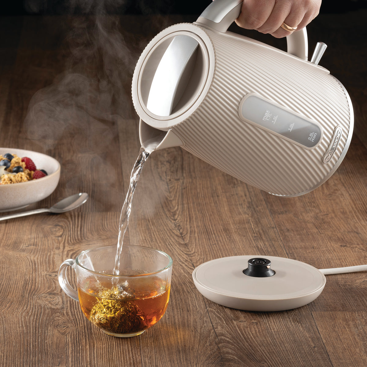 Daewoo Taupe Cascade 1.7L Jug Kettle