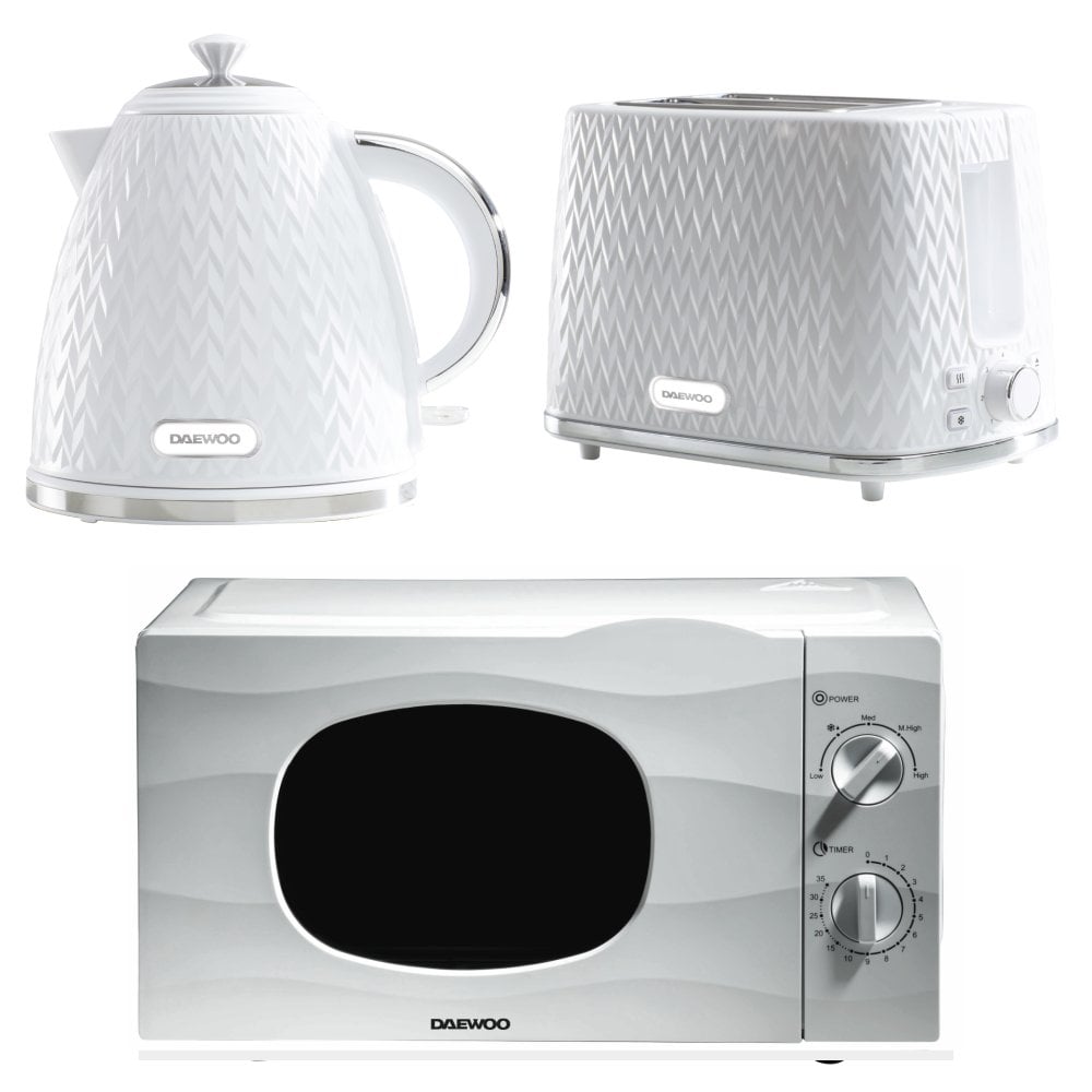 Daewoo White Argyle Kettle, 2 Slice Toaster & Microwave Bundle